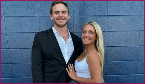 Is Holmes On Homes Actor Mike Holmes Married?